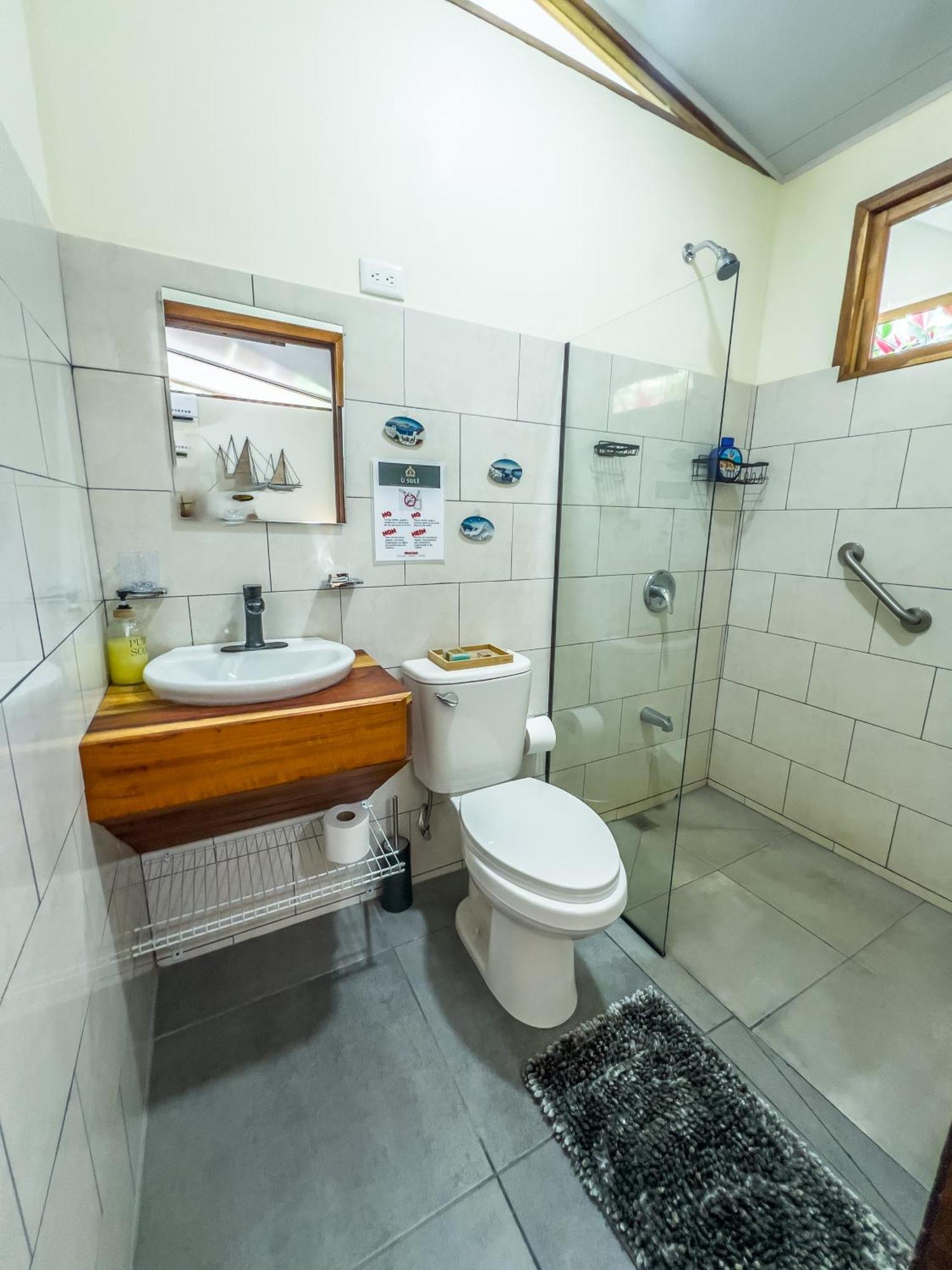 U Sule Villa Cahuita Exteriör bild